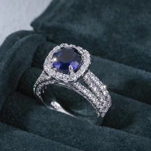 Cubic zirconia blue‎ ring